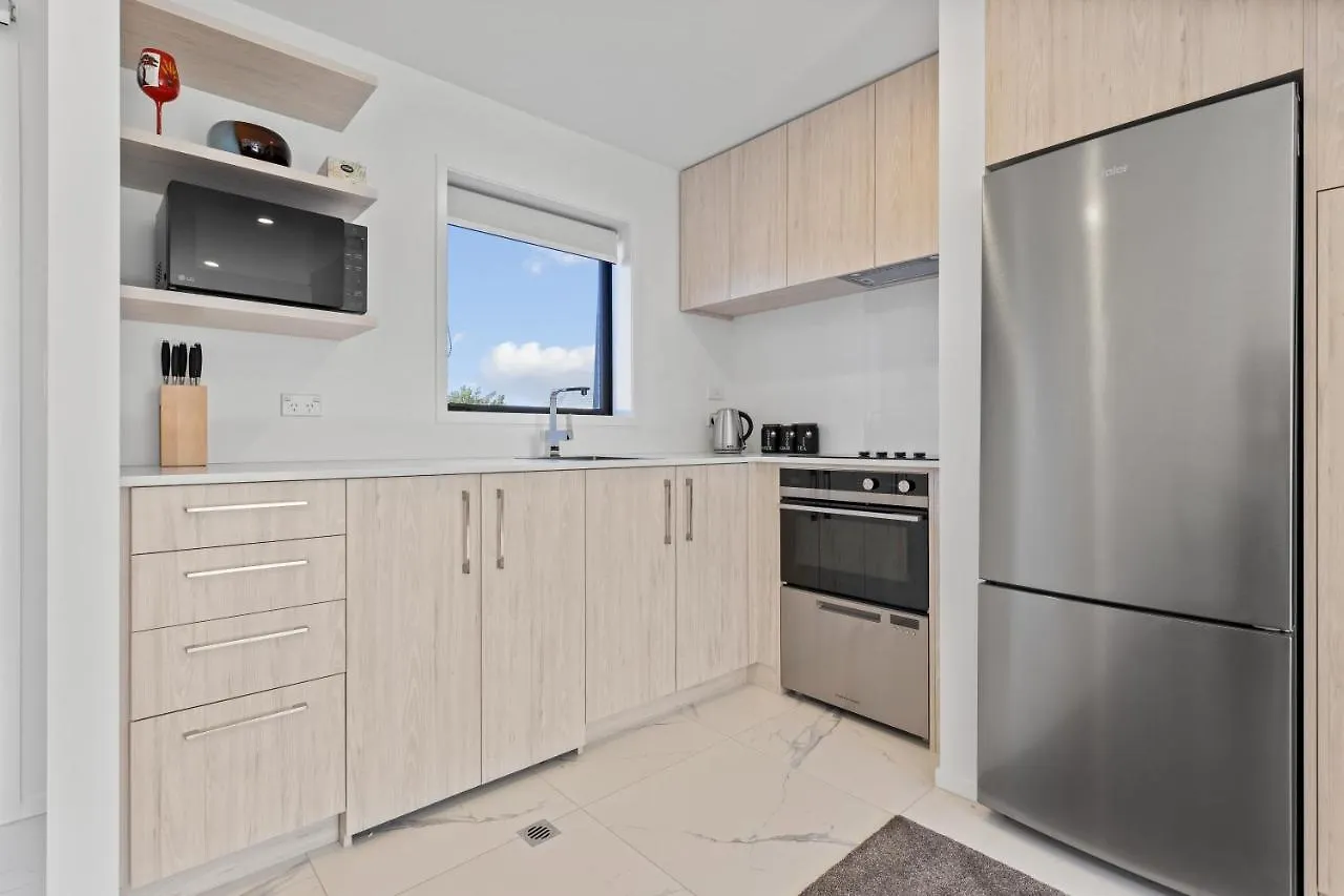 דירה כרייסטצ'רץ' Beachside Townhouse